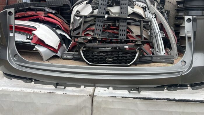 PARACHOQUE TRASERO CHEVROLET GROOVE (20-23) - Imagen 3