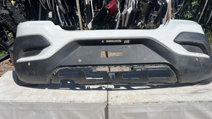 PARACHOQUE TRASERO CHEVROLET ONIX ACTIV (17-21)