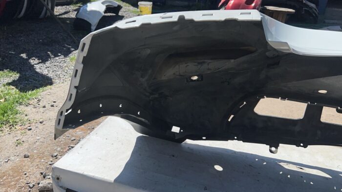 PARACHOQUE TRASERO CHEVROLET ONIX ACTIV (17-21) - Imagen 5