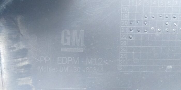 PARACHOQUE TRASERO CHEVROLET ONIX RS (20-22) - Imagen 7