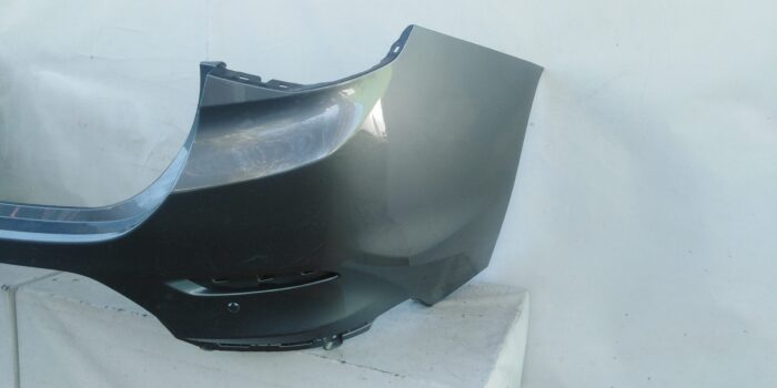 PARACHOQUE TRASERO CHEVROLET ONIX SEDAN (20-22) - Imagen 2