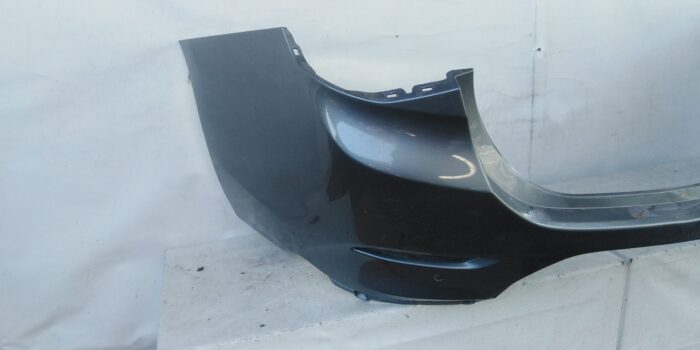 PARACHOQUE TRASERO CHEVROLET ONIX SEDAN (20-22) - Imagen 3