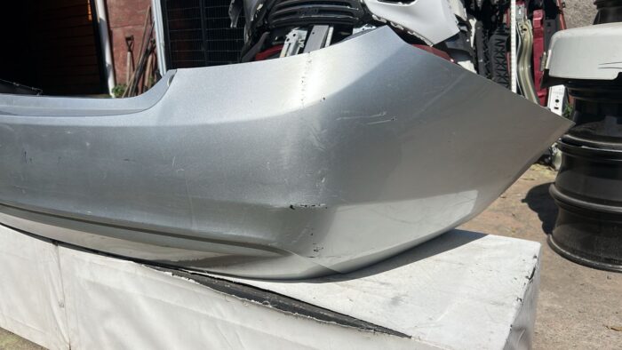 PARACHOQUE TRASERO CHEVROLET SAIL (16-19) - Imagen 3
