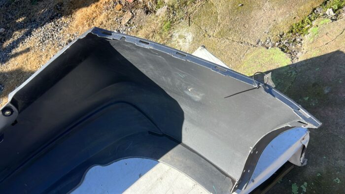 PARACHOQUE TRASERO CHEVROLET SAIL (16-19) - Imagen 6