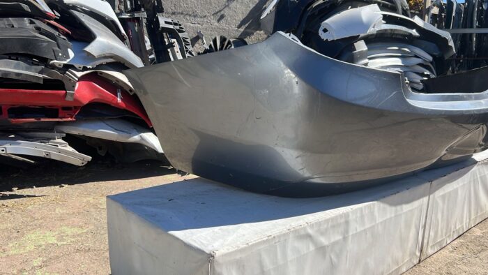 PARACHOQUE TRASERO CHEVROLET SAIL (16-19) - Imagen 2