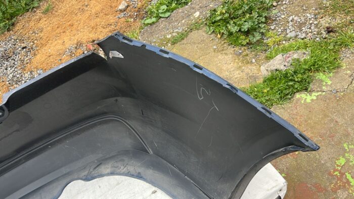 PARACHOQUE TRASERO CHEVROLET SAIL (16-19) - Imagen 8