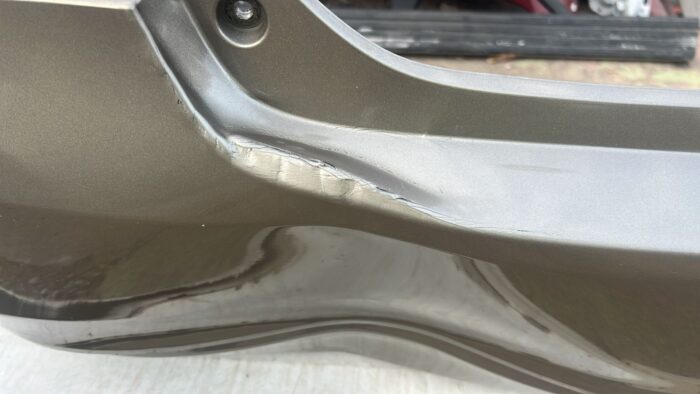 PARACHOQUE TRASERO CHEVROLET SAIL (16-19) - Imagen 4