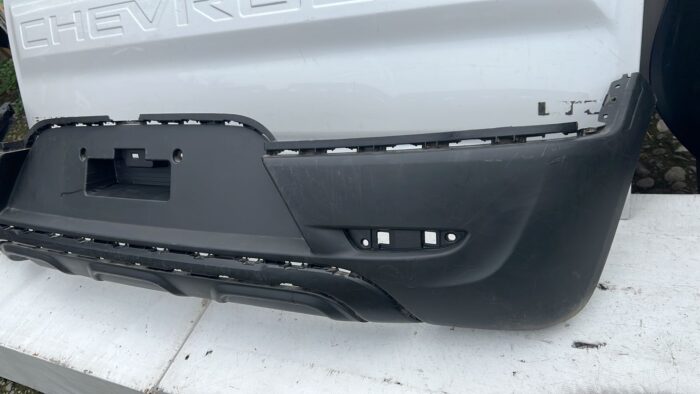SPOILER PARACHOQUE TRASERO CHEVROLET SPARK GT ACTIV (18-20) - Imagen 3