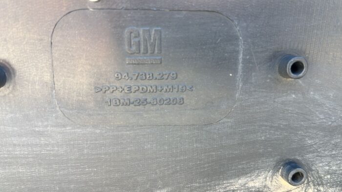 PARACHOQUE TRASERO CHEVROLET SPIN (17-18) - Imagen 5