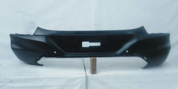 PARACHOQUE TRASERO CHEVROLET TRACKER (21-21)