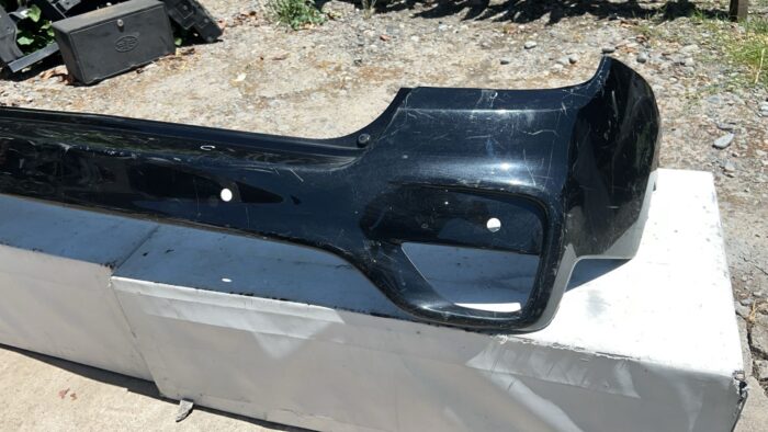 PARACHOQUE TRASERO CHEVROLET TRACKER (17-20) - Imagen 3