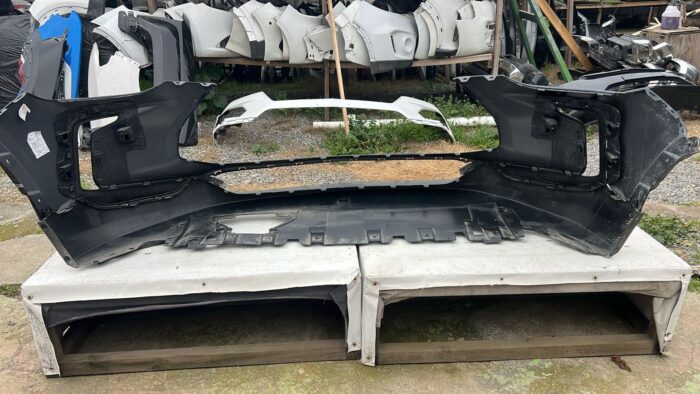 PARACHOQUE DELANTERO CHEVROLET TRACKER (21-23) - Imagen 5