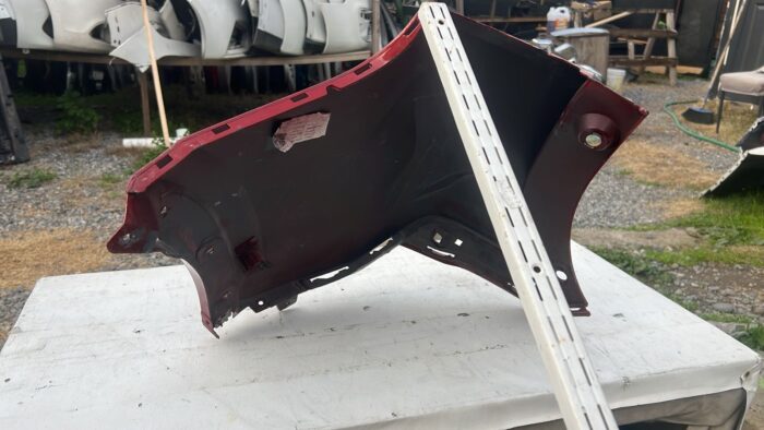 CORNER DERECHO PARACHOQUE TRASERO CHEVROLET TRACKER (20-23) - Imagen 3