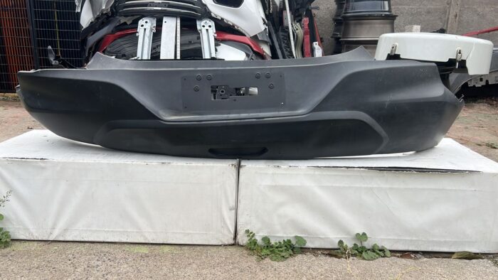PARACHOQUE TRASERO CHEVROLET TRACKER (21-24)
