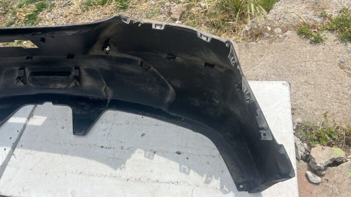 PARACHOQUE TRASERO CHEVROLET TRACKER (21-24) - Imagen 6