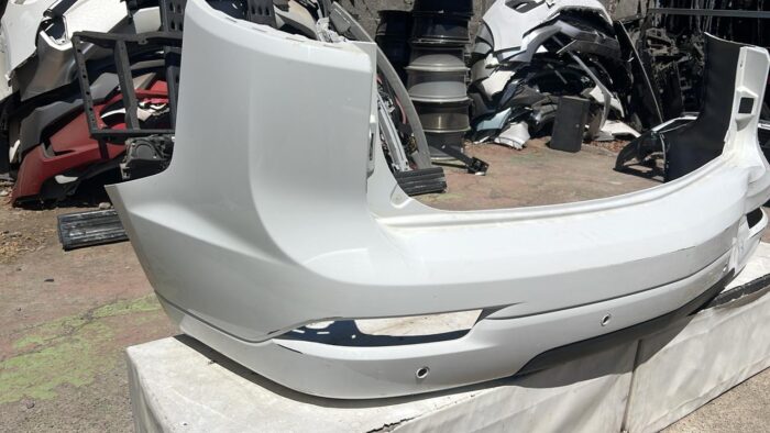 PARACHOQUE TRASERO CHEVROLET TRAILBLAZER (19-23) - Imagen 2