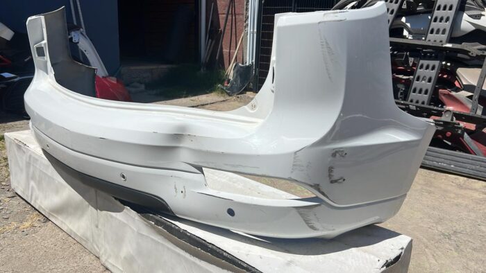 PARACHOQUE TRASERO CHEVROLET TRAILBLAZER (19-23) - Imagen 3