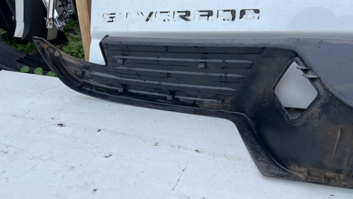 MOLDURA PARACHOQUE TRASERO FORD RANGER (12-16) - Imagen 3