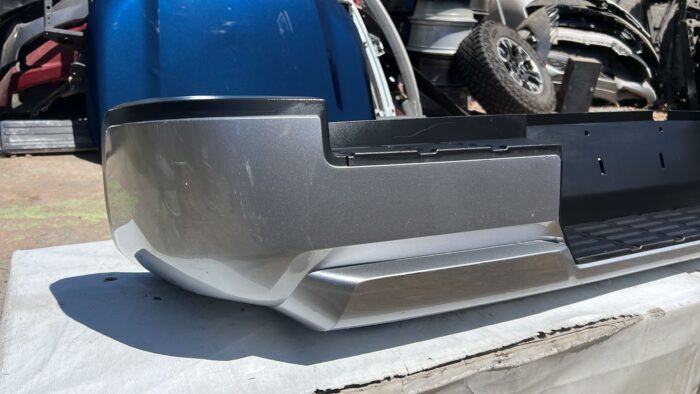 PARACHOQUE TRASERO MITSUBISHI L200 (25-26) - Imagen 4