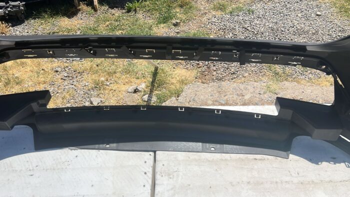 PARACHOQUE TRASERO NISSAN XTRAIL (23-25) - Imagen 7