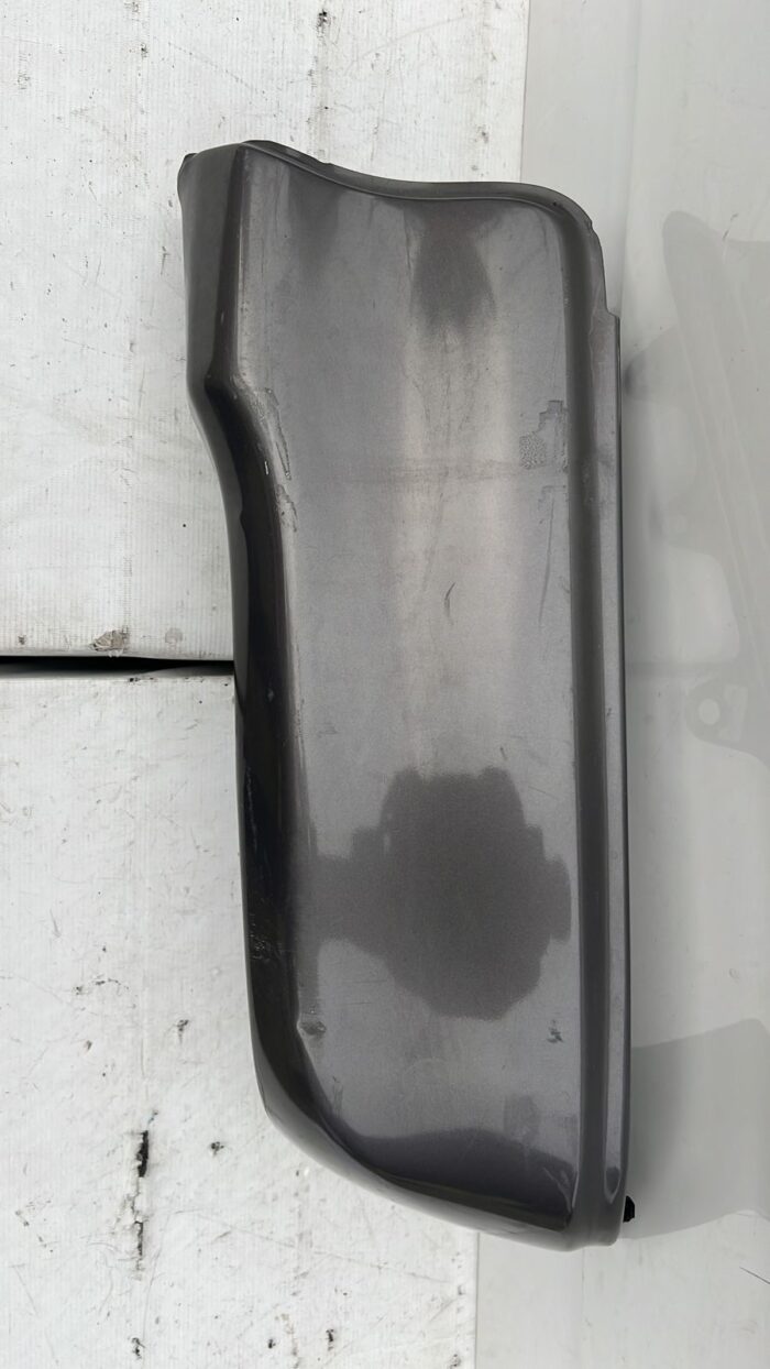 CORNER DERECHO PARACHOQUE TRASERO TOYOTA HILUX (16-23)