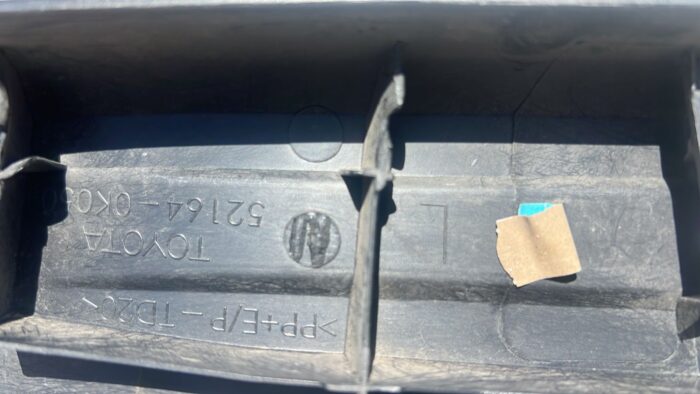 MOLDURA CORNER IZQUIERDO PARACHOQUE TRASERO TOYOTA HILUX (16-23) - Imagen 5