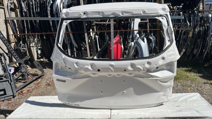 PORTALON CHEVROLET GROOVE (20-23)