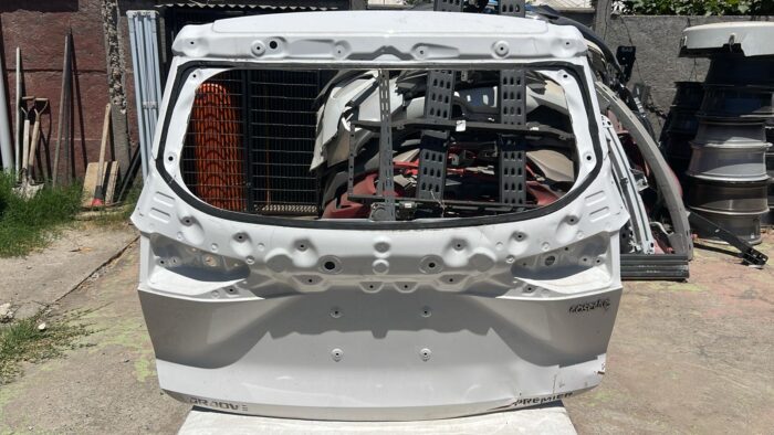 PORTALON CHEVROLET GROOVE (20-24)