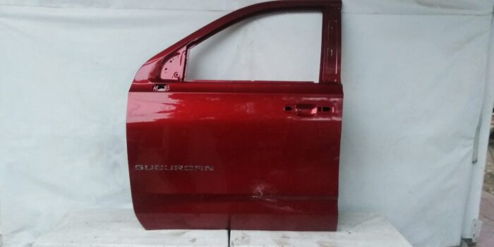 PUERTA DELANTERA IZQUIERDA CHEVROLET SILVERADO (20-24)