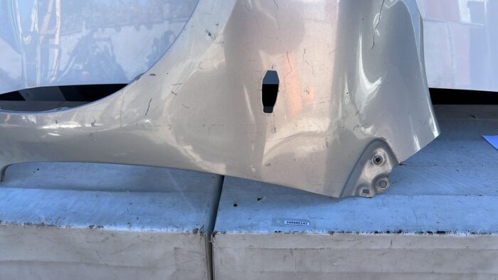 TAPABARRO IZQUIERDO TOYOTA YARIS SEDAN (06-12) - Imagen 3