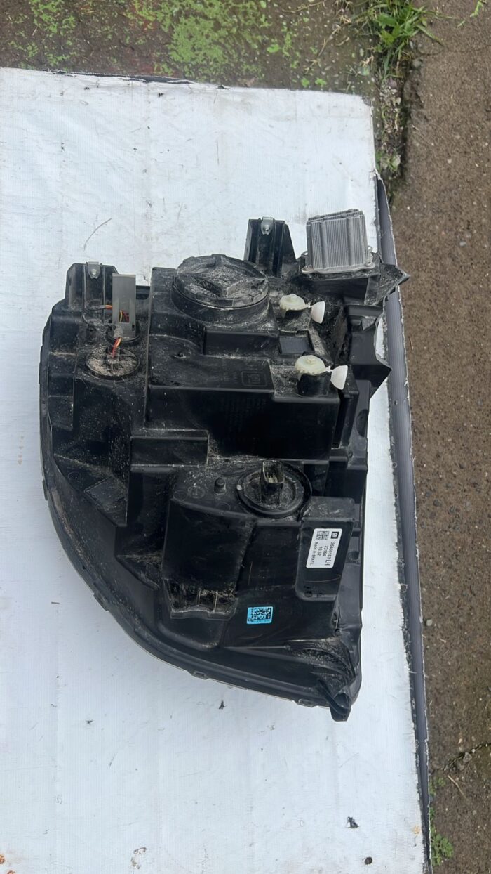 OPTICO IZQUIERDO CHEVROLET MONTANA (23-25) - Imagen 4