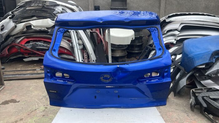 PORTALON TOYOTA COROLLA CROSS (22-24)