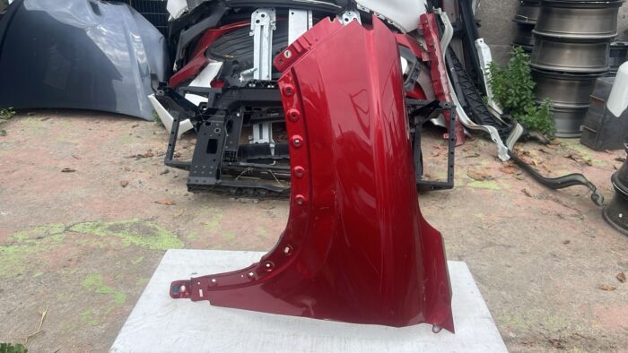 TAPABARRO IZQUIERDO CHEVROLET GROOVE (20-24)