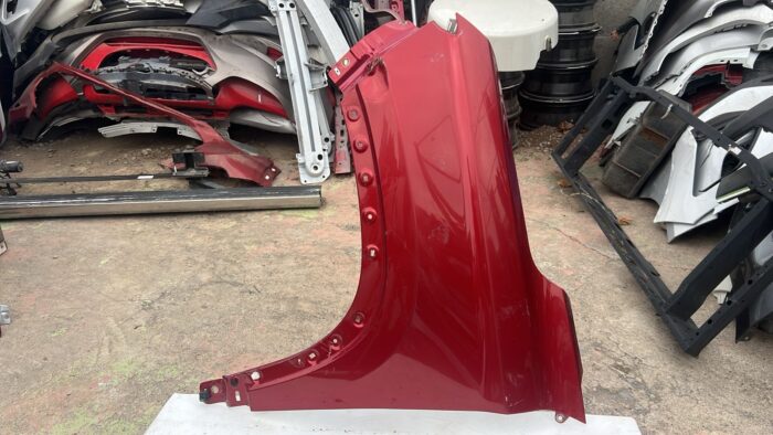 TAPABARRO IZQUIERDO CHEVROLET GROOVE (20-24)