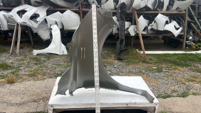 TAPABARRO IZQUIERDO CHEVROLET SAIL (24-25) - Imagen 6