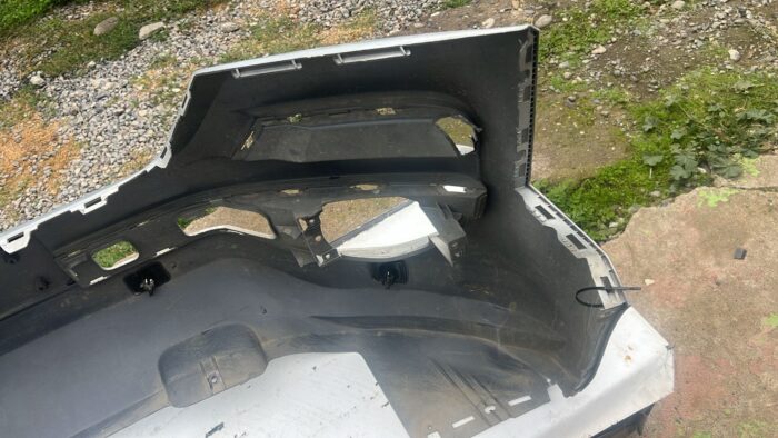 PARACHOQUE DELANTERO CHEVROLET COLORADO TRAILBLAZER (18-20) - Imagen 7