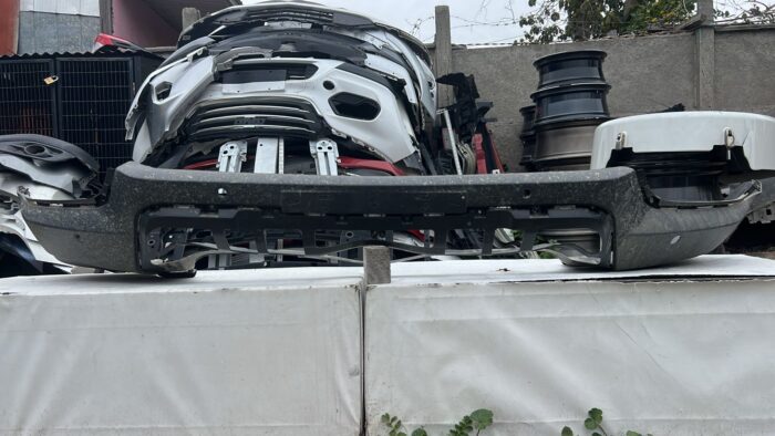 PARACHOQUE DELANTERO CHEVROLET COLORADO (22-23)