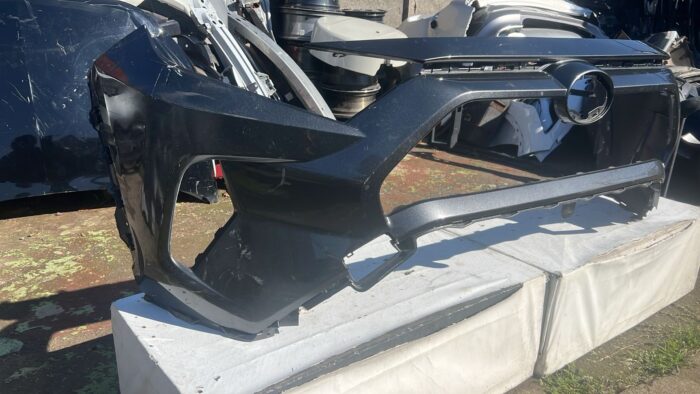 PARACHOQUE DELANTERO TOYOTA RAV4 (19-23) - Imagen 2