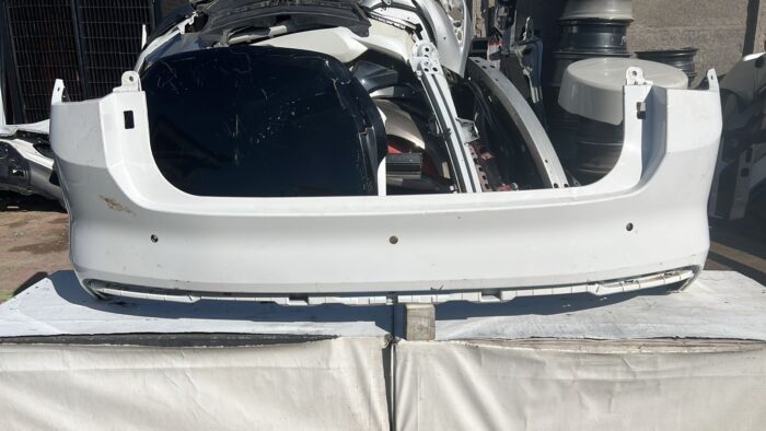 PARACHOQUE TRASERO CHEVROLET SAIL (23-25)