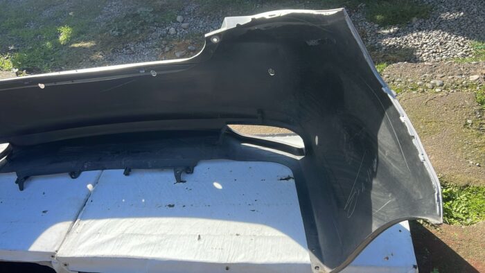 PARACHOQUE TRASERO TOYOTA YARIS SEDAN (21-22) - Imagen 8
