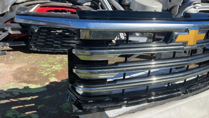 MASCARA CHEVROLET SILVERADO (23-24) - Imagen 2