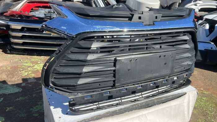 MASCARA CHEVROLET TRACKER (20-23) - Imagen 2