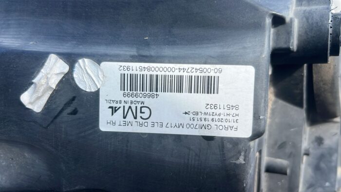 OPTICO DERECHO CHEVROLET COLORADO (18-23) - Imagen 6