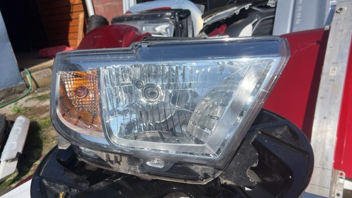 OPTICO DERECHO CHEVROLET N400 (20-23) - Imagen 3