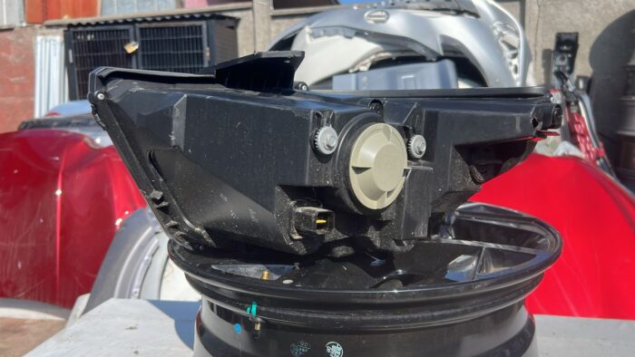 OPTICO DERECHO CHEVROLET N400 (20-23) - Imagen 4