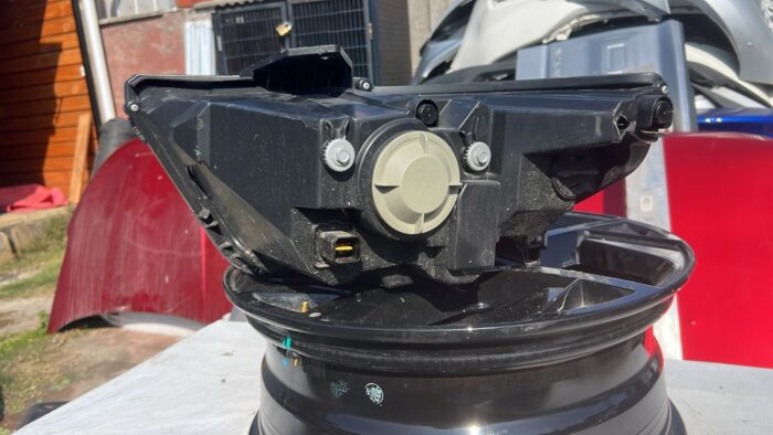 OPTICO DERECHO CHEVROLET N400 (20-23) - Imagen 5