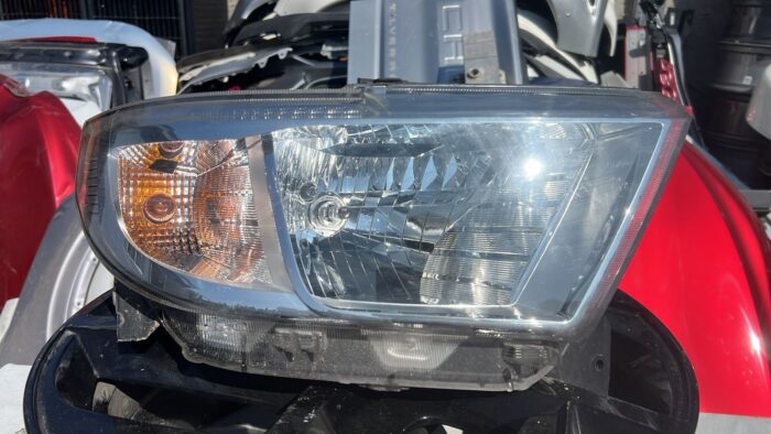 OPTICO DERECHO CHEVROLET N400 (20-23) - Imagen 3