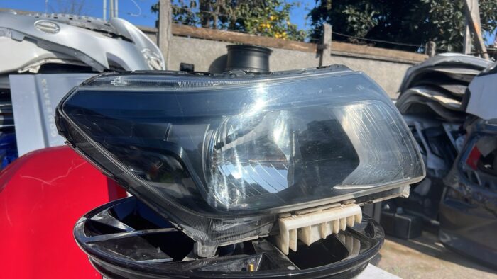 OPTICO DERECHO NISSAN NP300 (15-18) - Imagen 2