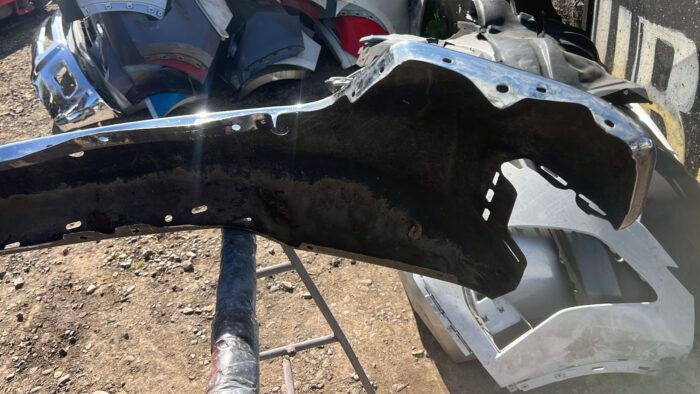 PARACHOQUE DELANTERO CHEVROLET SILVERADO (20-22) - Imagen 8