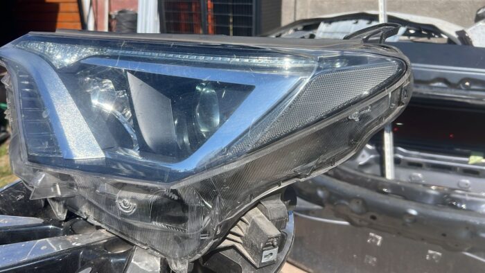 OPTICO IZQUIERDO TOYOTA RAV4 (16-18) - Imagen 3